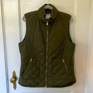 Old Navy quilted vest Large Tall olive green